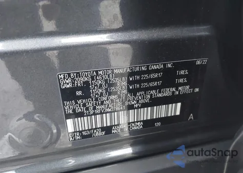 2022 Toyota Rav4 Xle z USA, uszkodzony, nr VIN 2T3P1RFV3NW278641